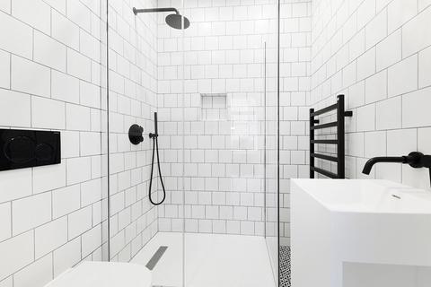 undefined, Monmouth Street, Covent Garden, WC2H