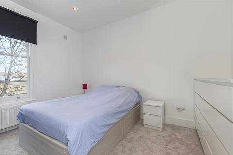 1 bedroom flat for sale, Walm Lane, London