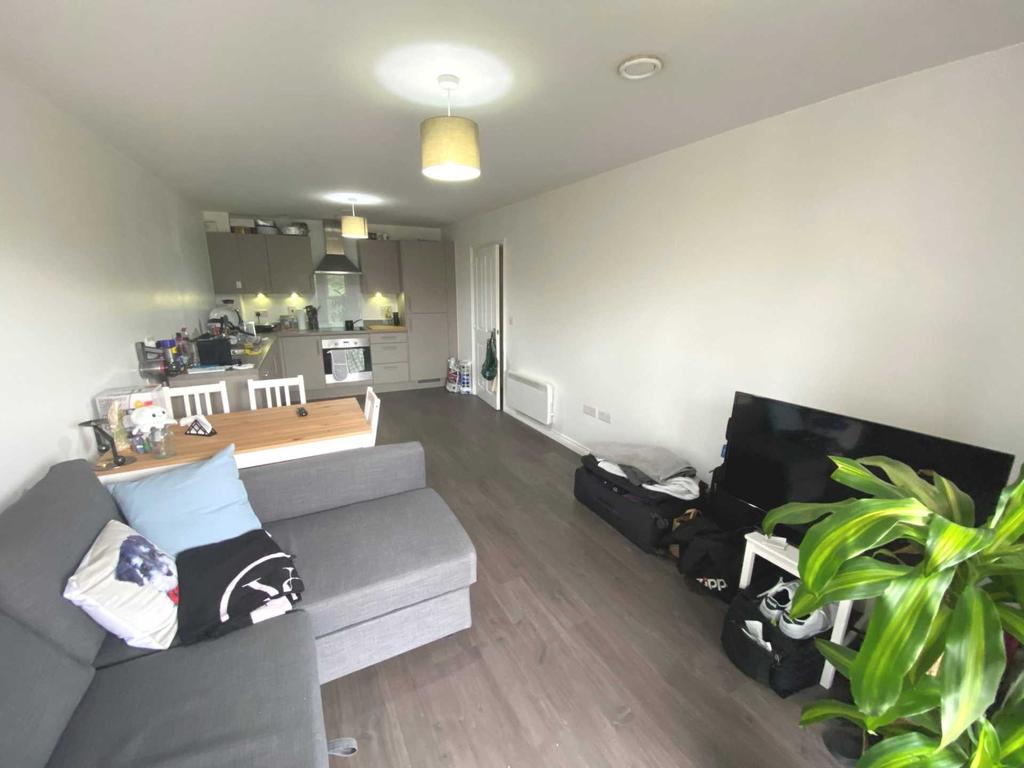Gemini Park, Borehamwood 2 bed flat £1,325 pcm (£306 pw)