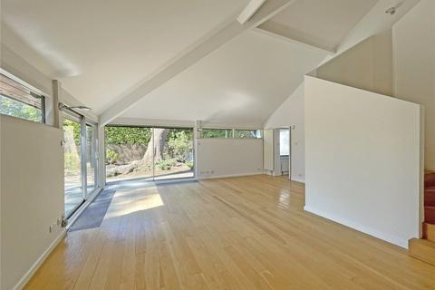 5 bedroom detached house to rent, The Drive, Kingston Upon Thames
