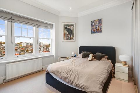 2 bedroom flat to rent, Kings Court Mansions, 729 Fulham Road, Parsons Green, London