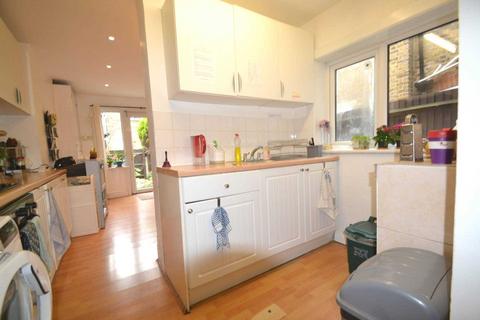 Drayton Avenue, West Ealing