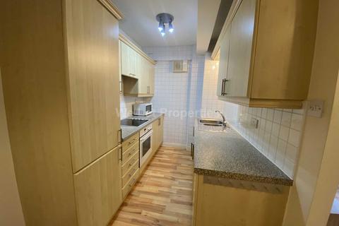 2 bedroom apartment to rent, Dickinson Street, Manchester M1