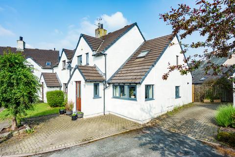 4 bedroom semi-detached house to rent, Ash Meadow, Kendal