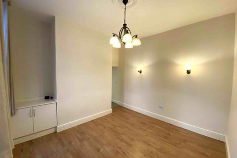 1 bedroom flat to rent, Knighton Road, Stoneygate, LE2 3HH