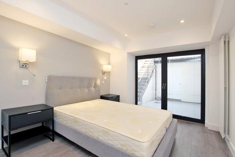 Studio to rent, Karam Court, Commercial Road, Whitechapel, London