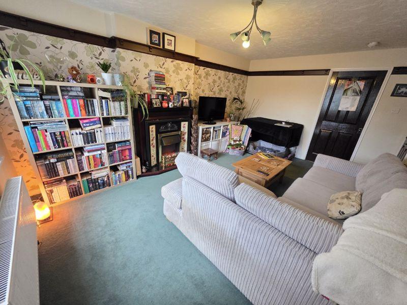 Lounge Additional