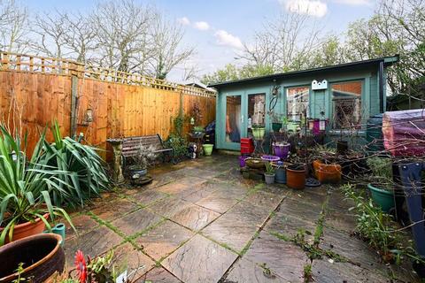 78 Binfields Close, Chineham, Basingstoke, RG24 8TP