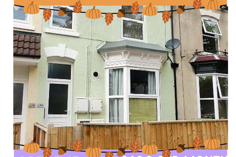 undefined, Hainton Avenue, Grimsby