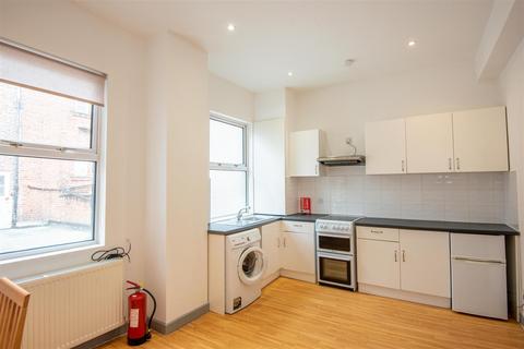 1 bedroom flat to rent - First Floor Flat, 3 King St