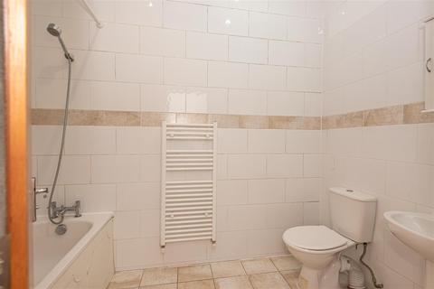 1 bedroom flat to rent - First Floor Flat, 3 King St
