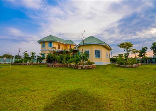 Villa for sale in Kampot