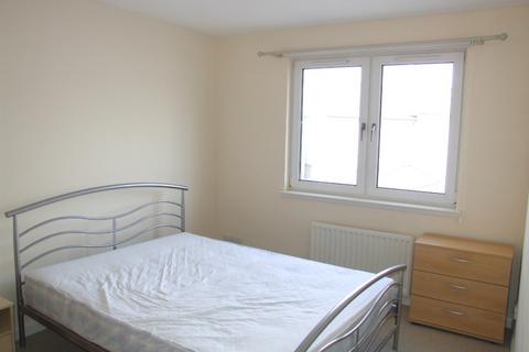 3 bedroom flat to rent, Grandholm Crescent, Grandholm, Aberdeen, AB22
