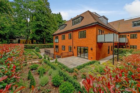 3 bedroom flat for sale, Birchcroft, Brockenhurst Road, Ascot, Berkshire