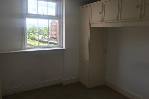 1 bedroom flat to rent - Hampton Court, St Marys Road, Market Harborough LE16