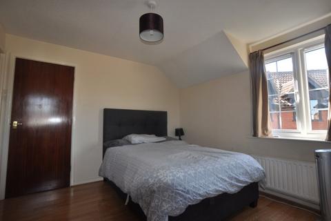 Studio to rent, Pascal Way, Letchworth Garden City, SG6