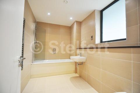 2 bedroom apartment to rent, Sussex Way, London, N7