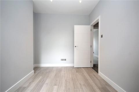 4 bedroom terraced house to rent, Grierson Road, London, SE23