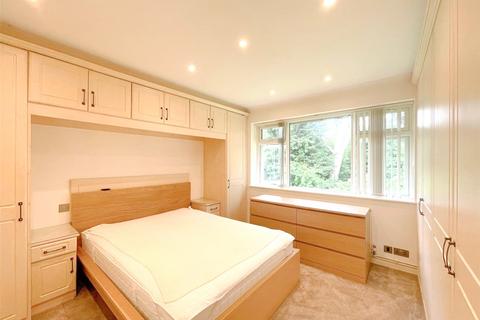 2 bedroom maisonette to rent, White House Drive, Stanmore, HA7