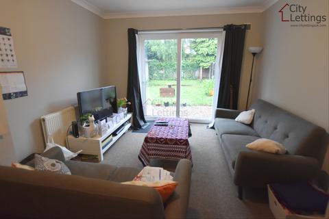 3 bedroom detached house to rent, Wollaton Nottingham NG8