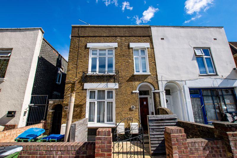 Plumstead Common Road, Plumstead/Woolwich Borders, London SE18 1 bed