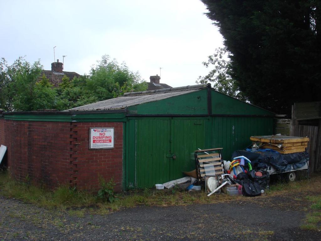 Coleraine Road, Great Barr, Birmingham, West Midlands, B42 1LW 3 bed