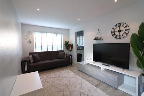 undefined, 2 Bedroom flat for sale
