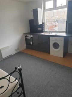 undefined, Flat 3, 38 Foxhall Rd
