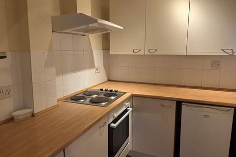 1 bedroom flat to rent, Flat 1, 9 Maison Dieu Road, Dover