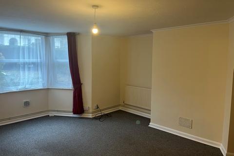 1 bedroom flat to rent, Flat 1, 9 Maison Dieu Road, Dover