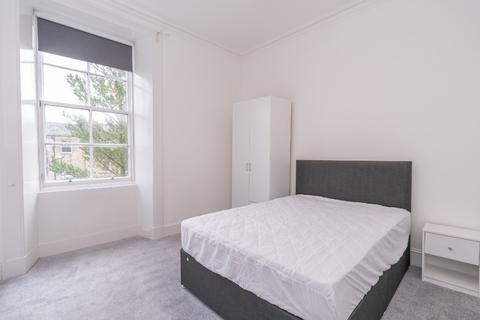 3 bedroom flat to rent, Livingstone Place, Marchmont, Edinburgh, EH9