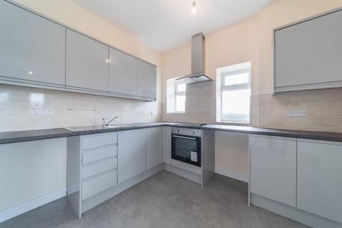 2 bedroom flat to rent, Halifax Road, Hillsborough, Sheffield, S6