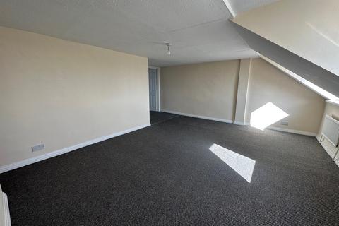 1 bedroom flat to rent, Eastfield Road, Eastfield, Peterborough, Cambridgeshire. PE1 4AX