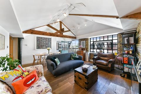 2 bedroom flat for sale - Merchant Court, Wapping, E1W