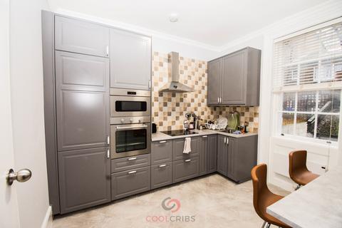 Flat share to rent, Star Street, Paddington, London, W2