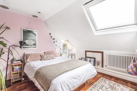 2 bedroom flat for sale, Leander Road, Brixton