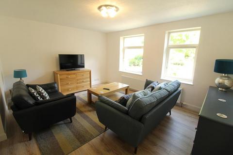 2 bedroom flat to rent, Claremont Gardens, Ground floor, AB10