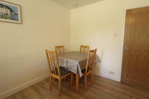 2 bedroom flat to rent, Claremont Gardens, Ground floor, AB10