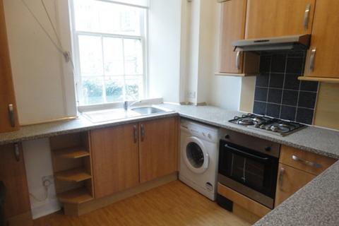 2 bedroom flat to rent, Willowbank Street, Woodlands G3