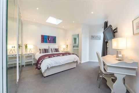 2 bedroom end of terrace house to rent, Rudall Crescent, Hampstead, London