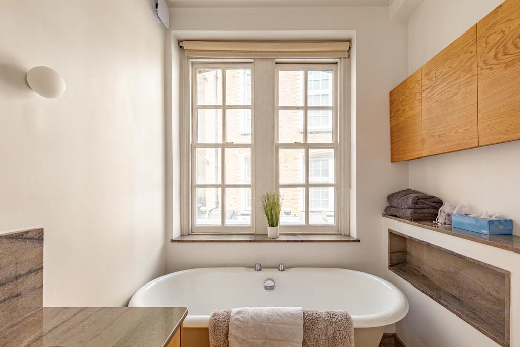 Broad Court, Covent Garden - Tavistock Bow