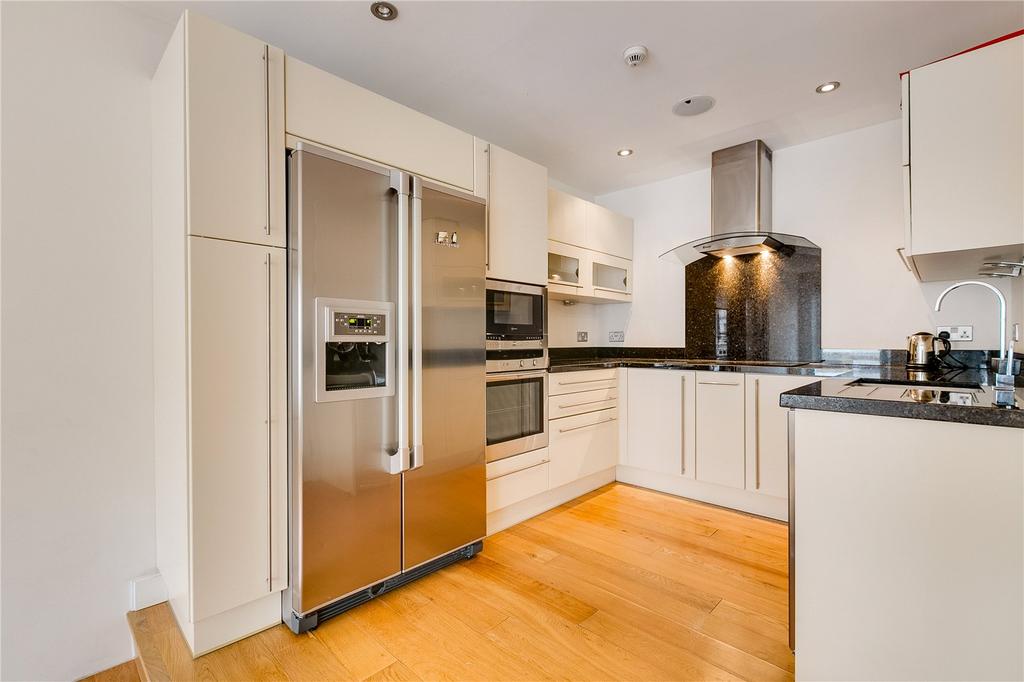 Apartment in London - View 3