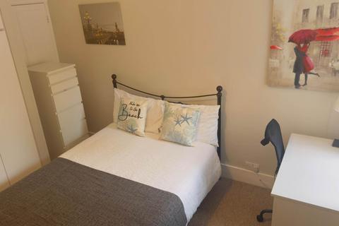 undefined, Rupert Road, Guildford GU2