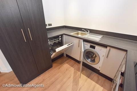 1 bedroom apartment to rent, Albert Vaults, Chapel Street