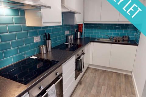 5 bedroom property to rent - Farebrother Street, Grimsby