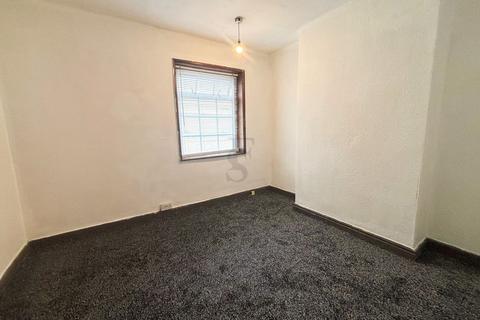2 bedroom terraced house to rent, Tower Street, Leicester
