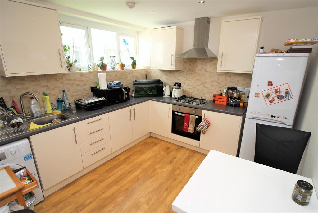 Fitted Kitchen
