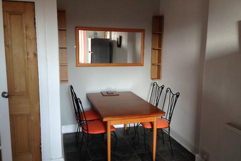2 bedroom flat to rent, Gorgie Road, Gorgie, Edinburgh, EH11