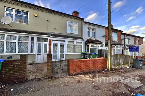 3 bedroom terraced house to rent, Cemetery Road, Smethwick B67