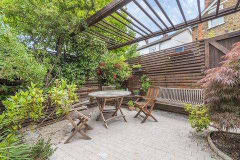 22 Artillery Terrace, Guildford, GU1 4NL